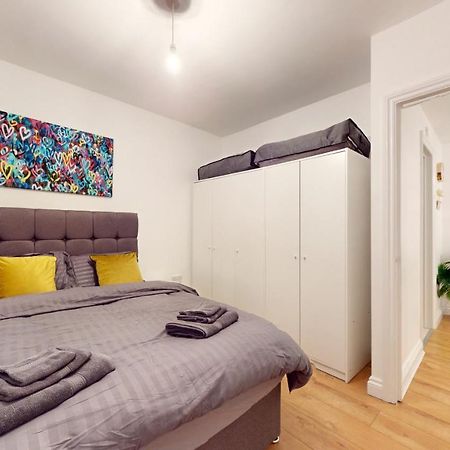 Spacious Duplex Apartment London Exterior photo