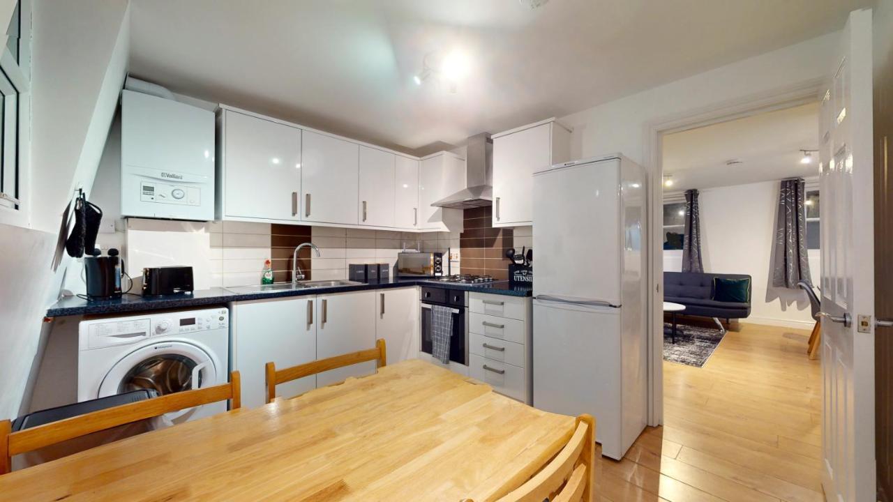 Spacious Duplex Apartment London Exterior photo