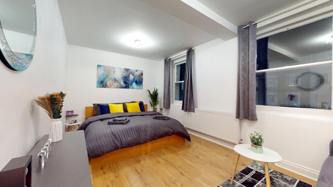 Spacious Duplex Apartment London Exterior photo